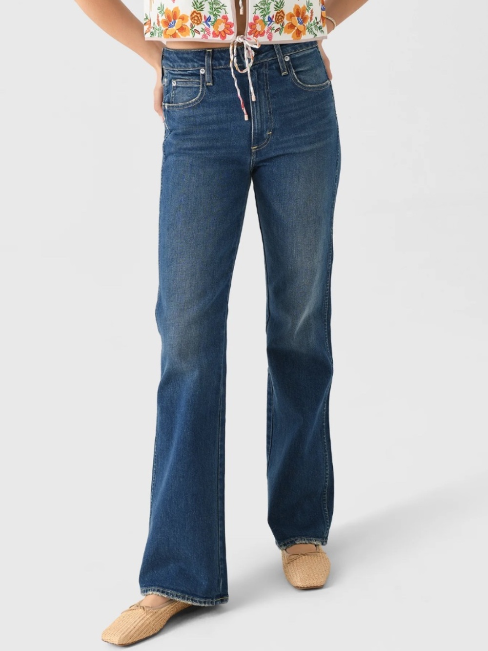 AMO Women's Rosa Cuffed Flare Jean Size 29